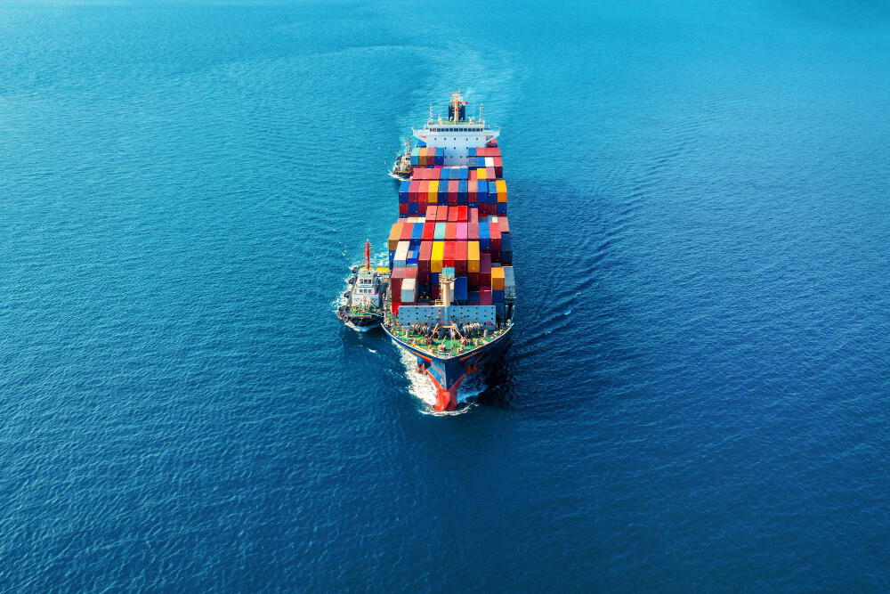 Sea freight forwarding company in Dubai handling global cargo shipping